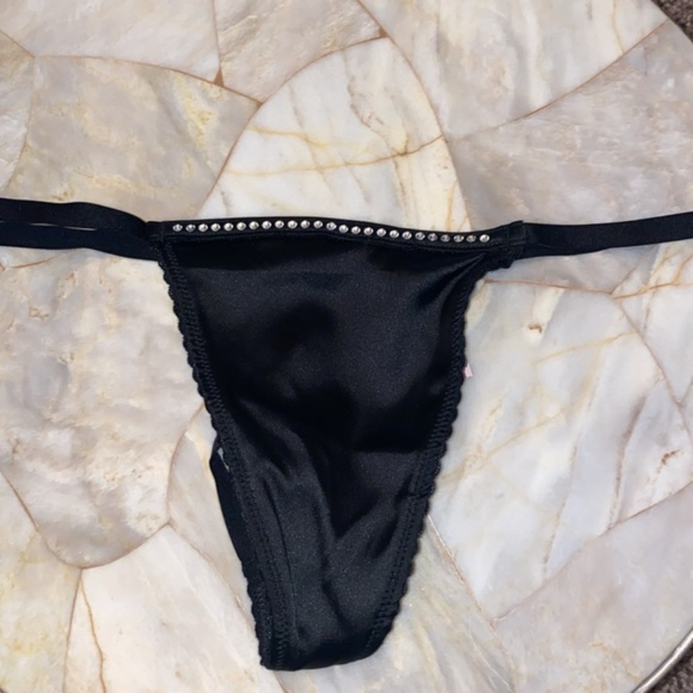 Victoria’s Secret V String panty thong satin Small Black